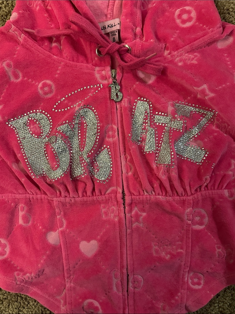 Pink Dolls Kill x Bratz Velour Cropped Jacket - Picture 5 of 7